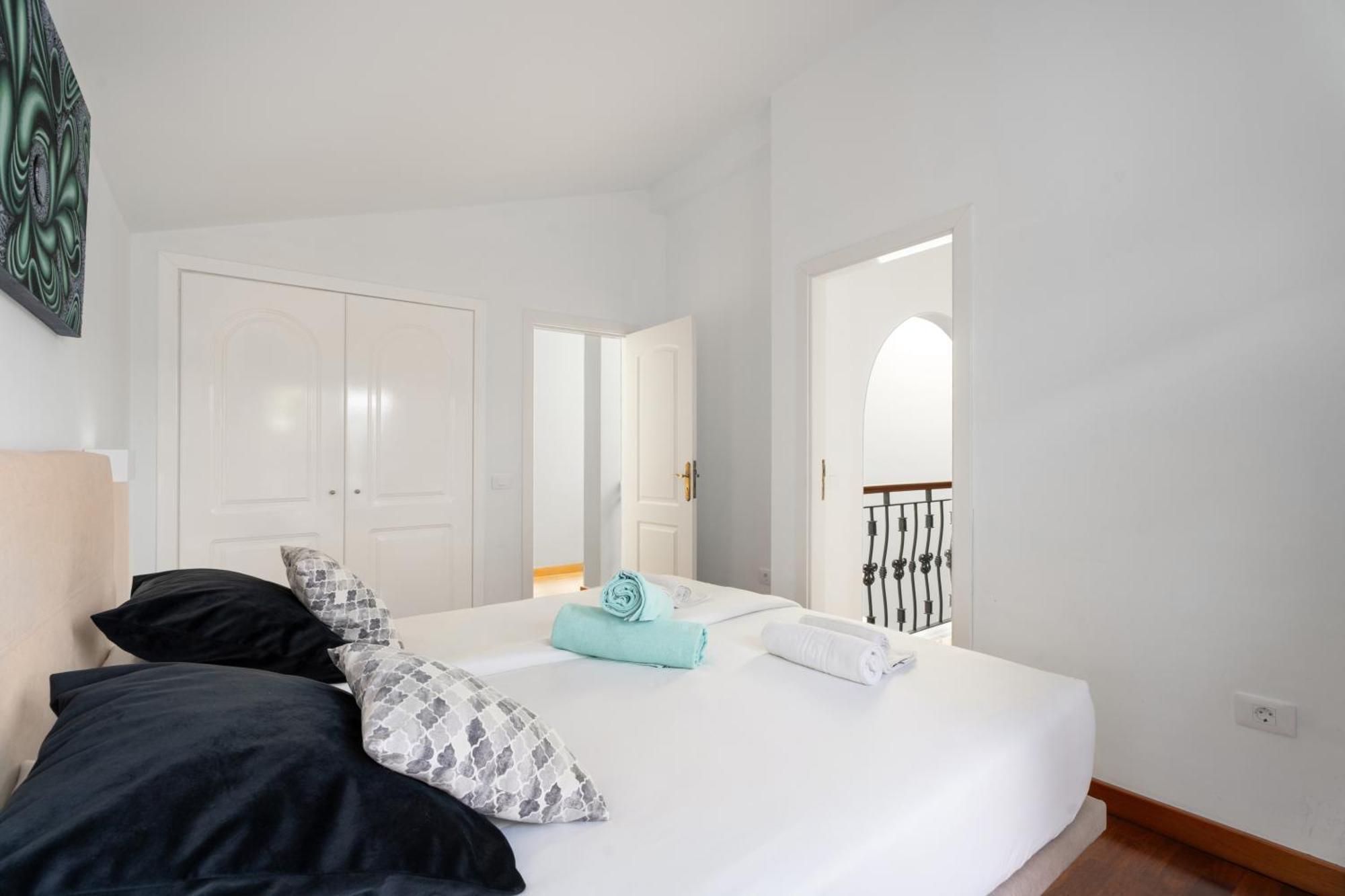 Villa Marbella-Private Heated Pool And Breathtaking View Costa Adeje  Bagian luar foto